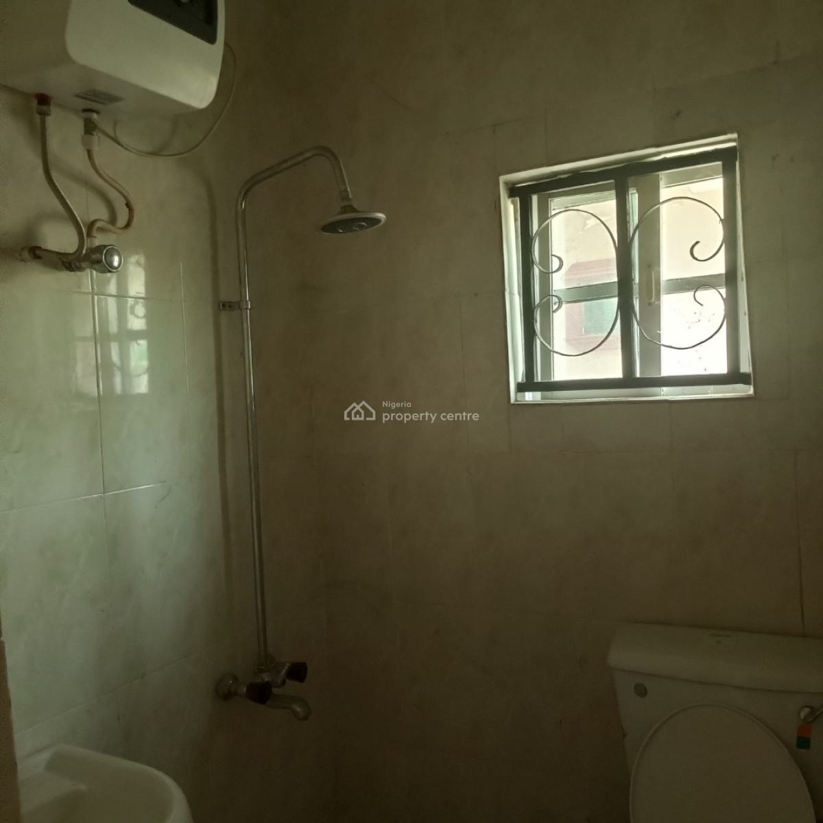 Spacious and Sharp 3 Bedroom Apartment (downstairs), Ajah-lekki, Sangotedo, Ajah, Lagos, Flat / Apartment for Rent