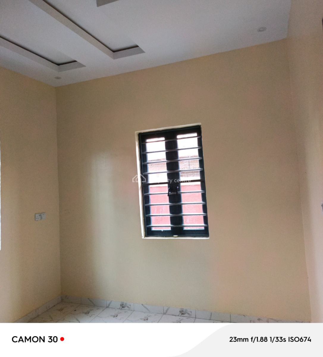 Executive Mini Flat with 2 Toilet (no Landlord Wahala), Kudebu Estate, Isolo, Lagos, Flat / Apartment for Rent