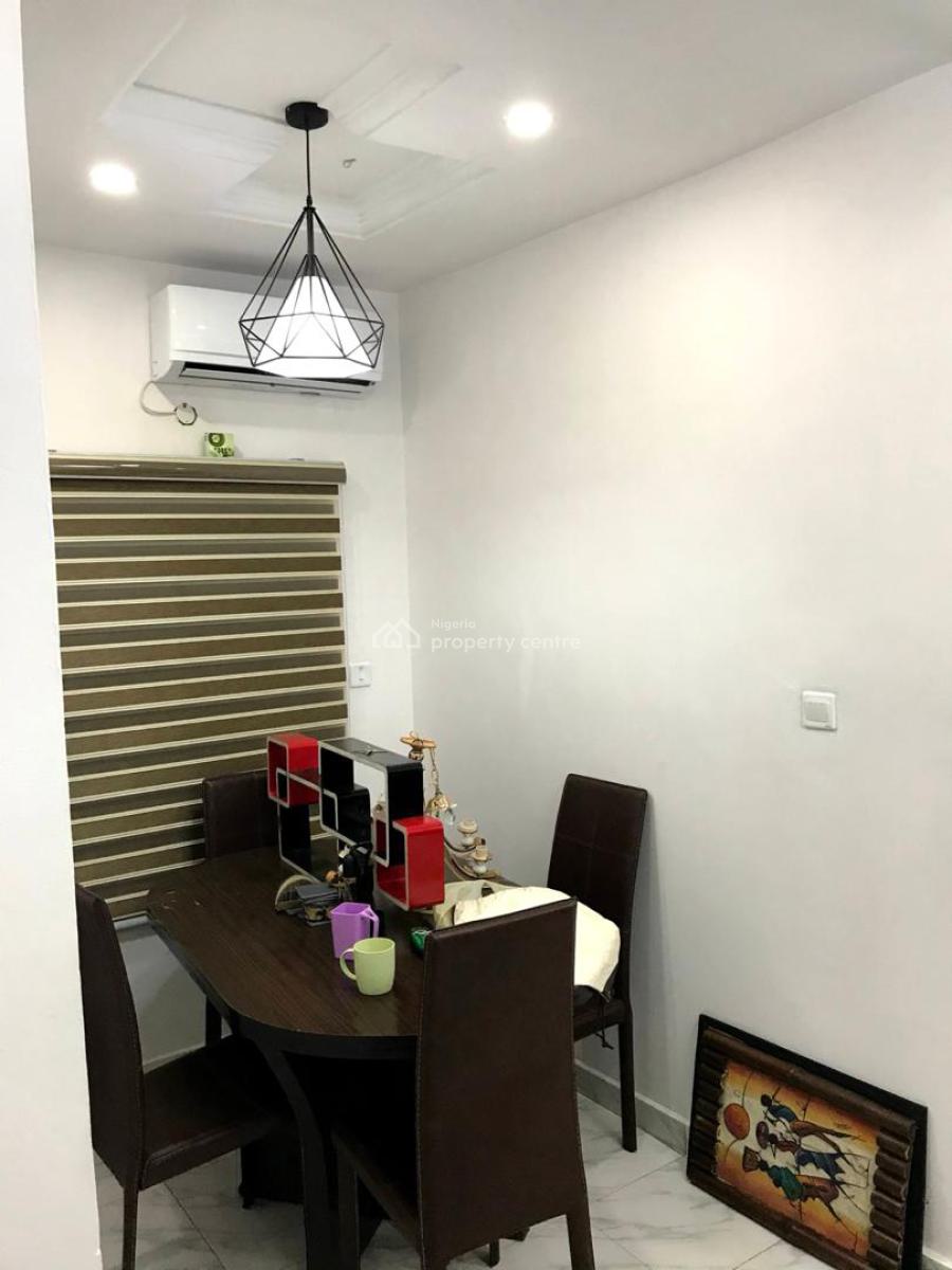 a Neatly  Used 4bedroom Detached Duplex on a 150sqm, Soluyi, Gbagada, Lagos, Semi-detached Duplex for Sale