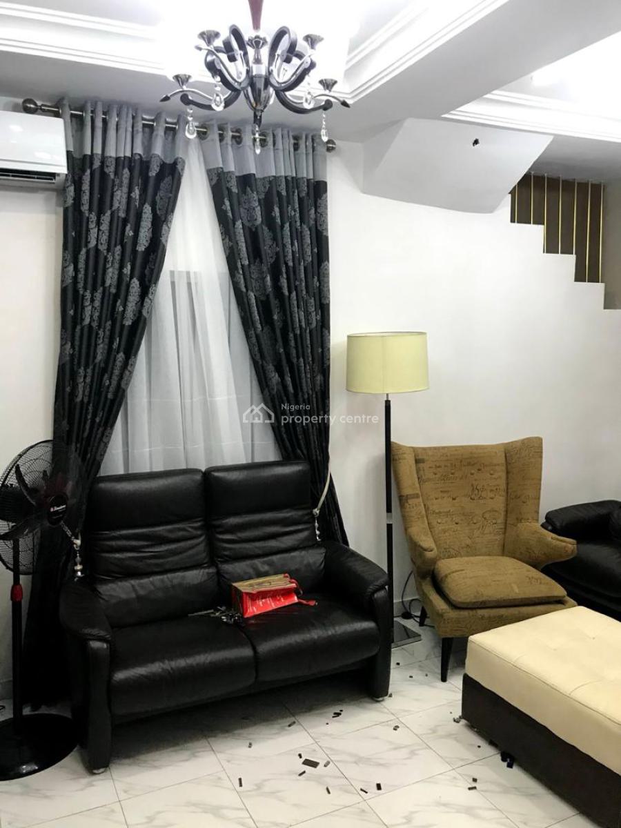 a Neatly  Used 4bedroom Detached Duplex on a 150sqm, Soluyi, Gbagada, Lagos, Semi-detached Duplex for Sale
