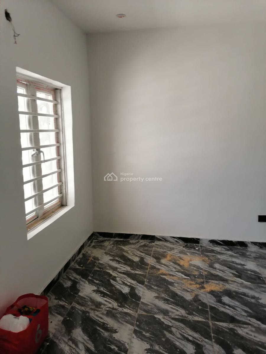 Spaciously Crafted 3 Bedroom Duplex in a Well Secured and Serene Estat, Badore Road, Badore, Ajah, Lagos, Terraced Duplex for Rent