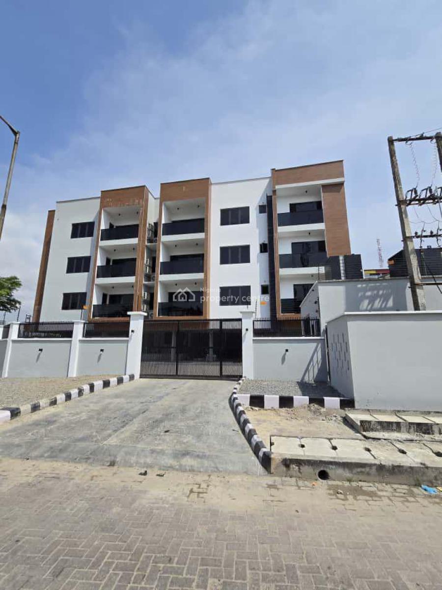 Ready-to-move in 2 Bedroom Apartments, Lekki Phase 1, Lekki, Lagos, Flat / Apartment for Sale