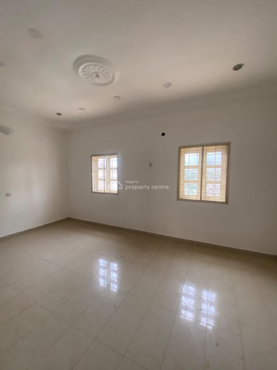 4 Bedroom Flat with with 2 Sitting Room in a Secured Compound, Jabi, Abuja, Flat / Apartment for Rent