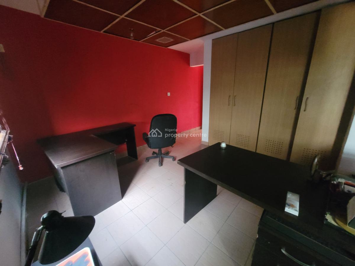 3 Bedroom Office Space, Off Admiralty Way, Lekki Phase 1, Lekki, Lagos, Office Space for Rent