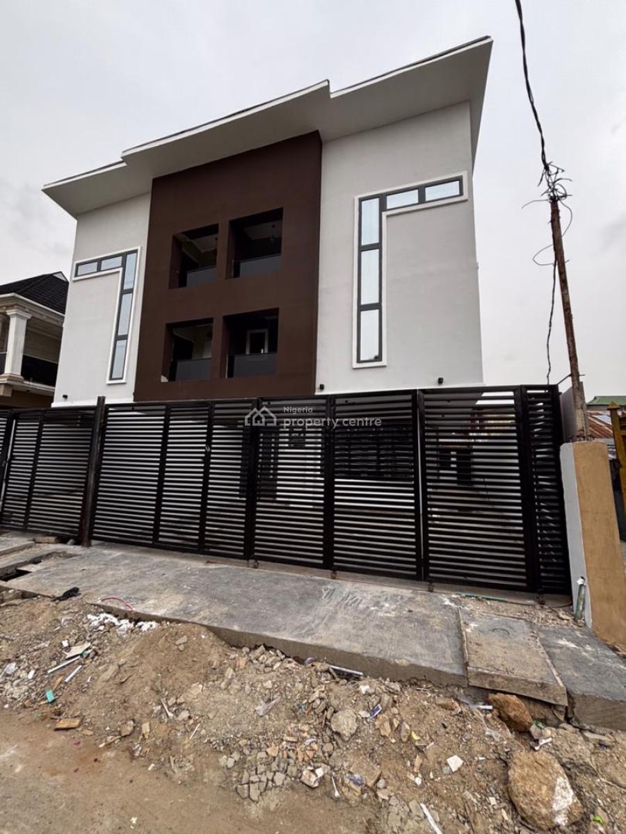 Exquisite 5 Bedroom Semi-detached Duplex with Bq, Anthony, Maryland, Lagos, Semi-detached Duplex for Sale