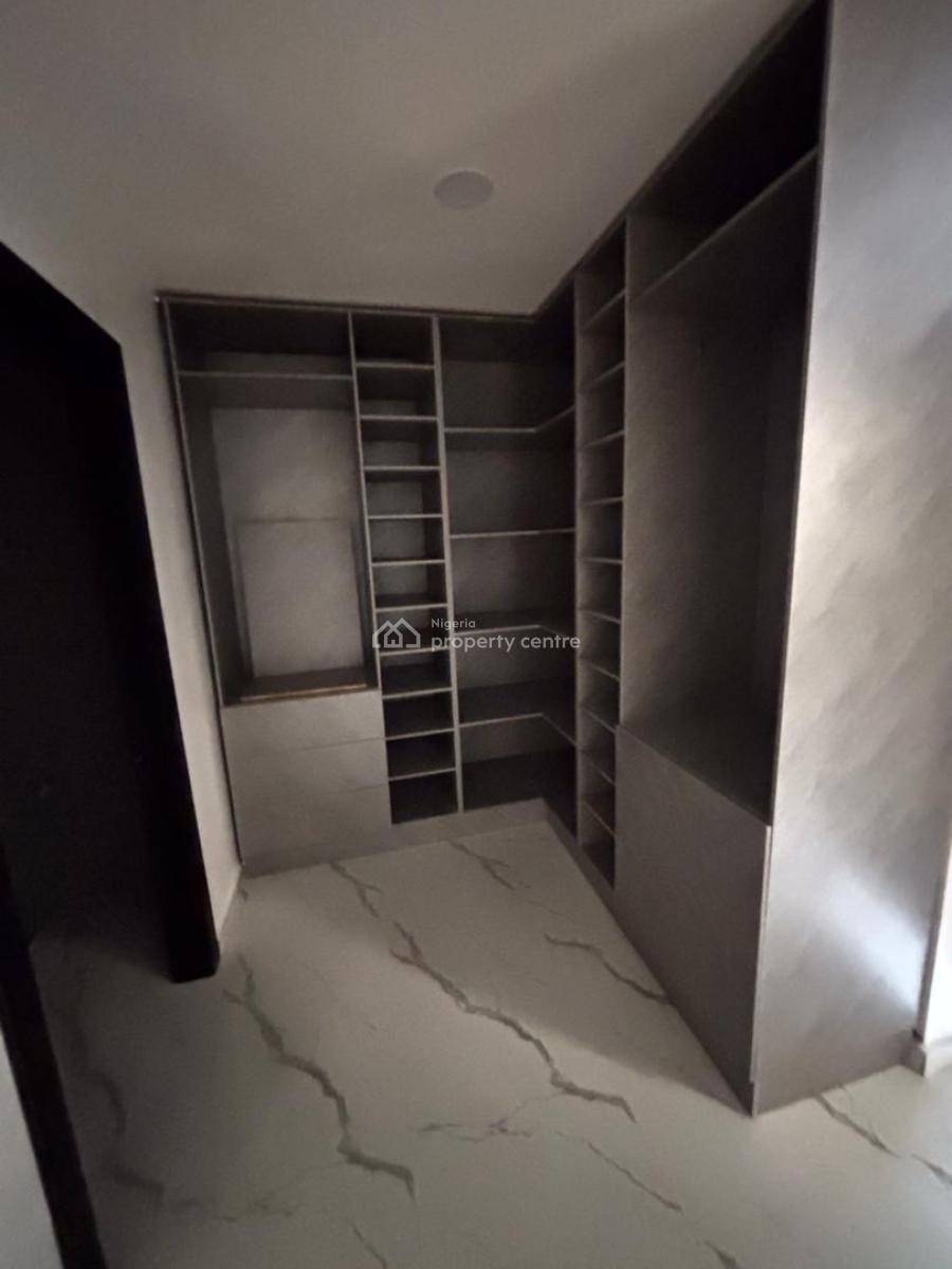 Exquisite 5 Bedroom Semi-detached Duplex with Bq, Anthony, Maryland, Lagos, Semi-detached Duplex for Sale