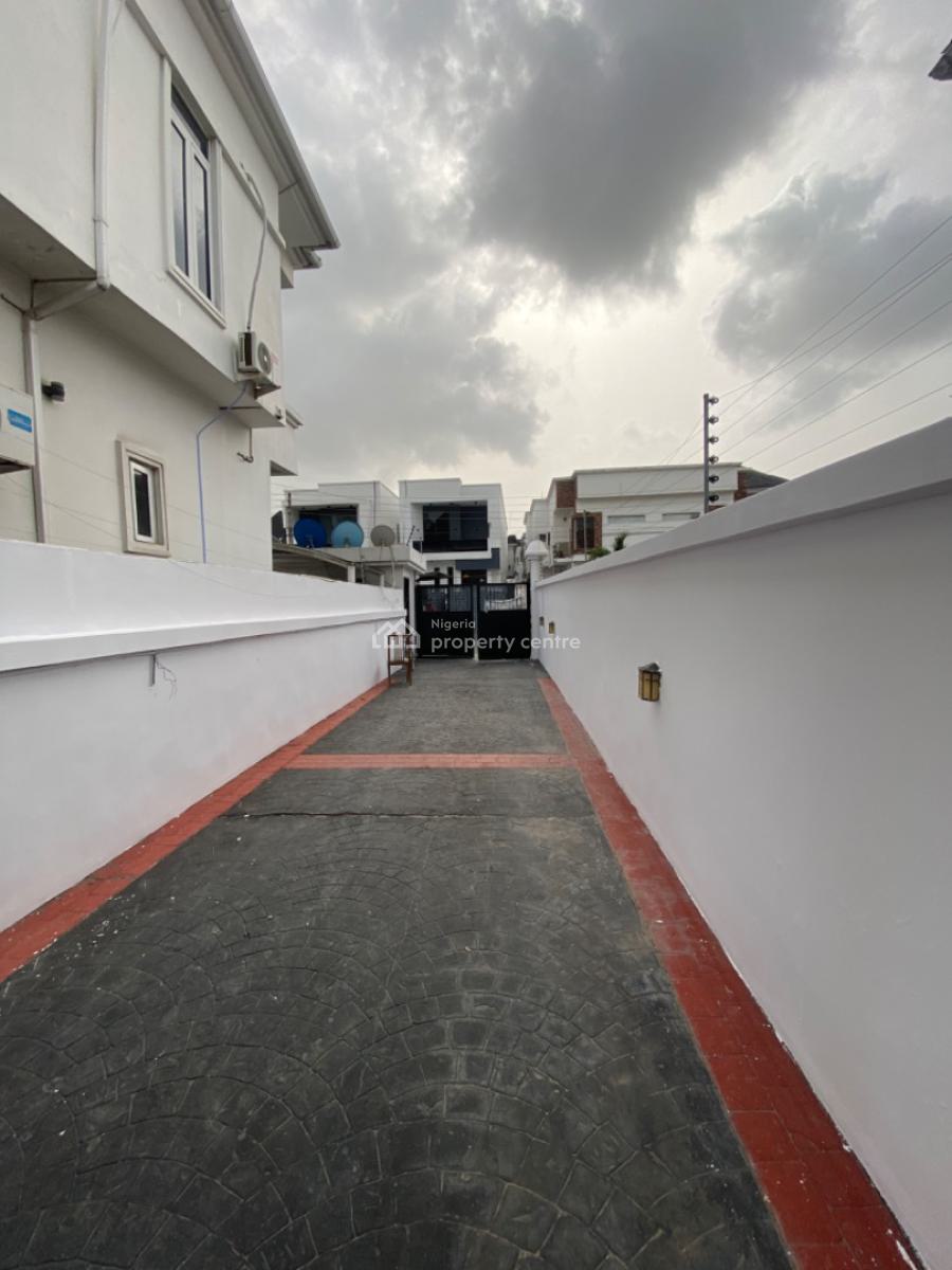 Newly Renovated 5 Bedrooms Fully Detached Duplex, Osapa London Lekki, Osapa, Lekki, Lagos, Detached Duplex for Rent
