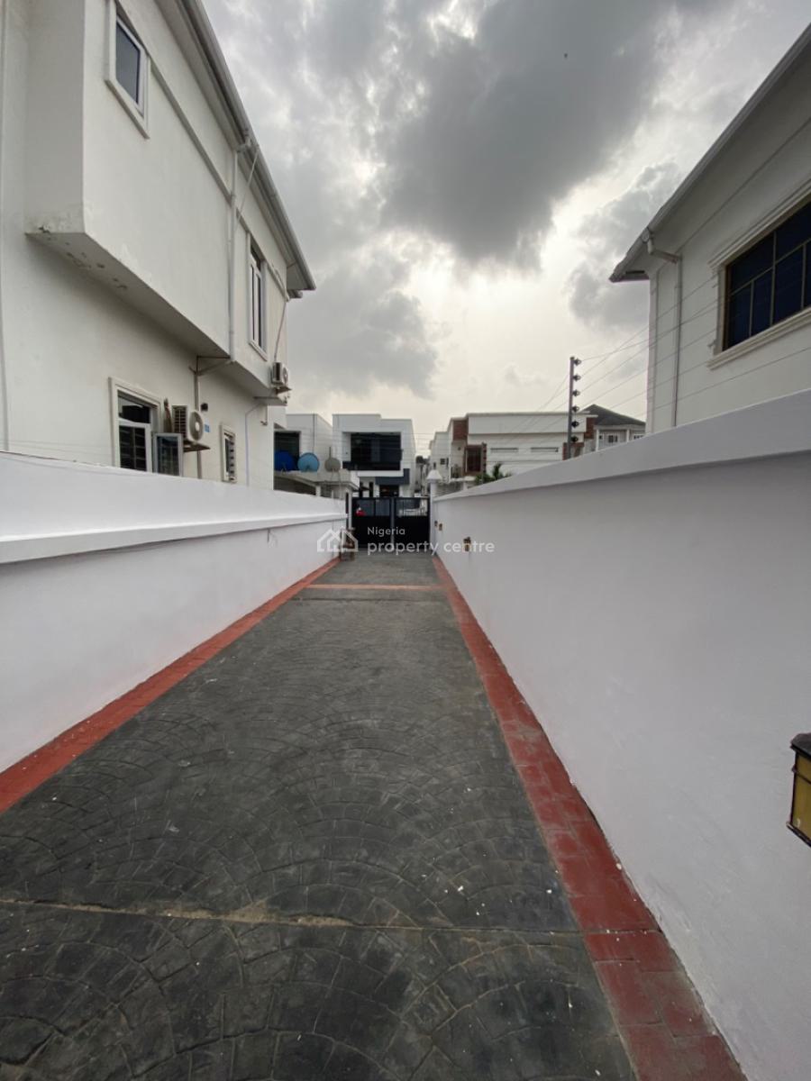Newly Renovated 5 Bedrooms Fully Detached Duplex, Osapa London Lekki, Osapa, Lekki, Lagos, Detached Duplex for Rent