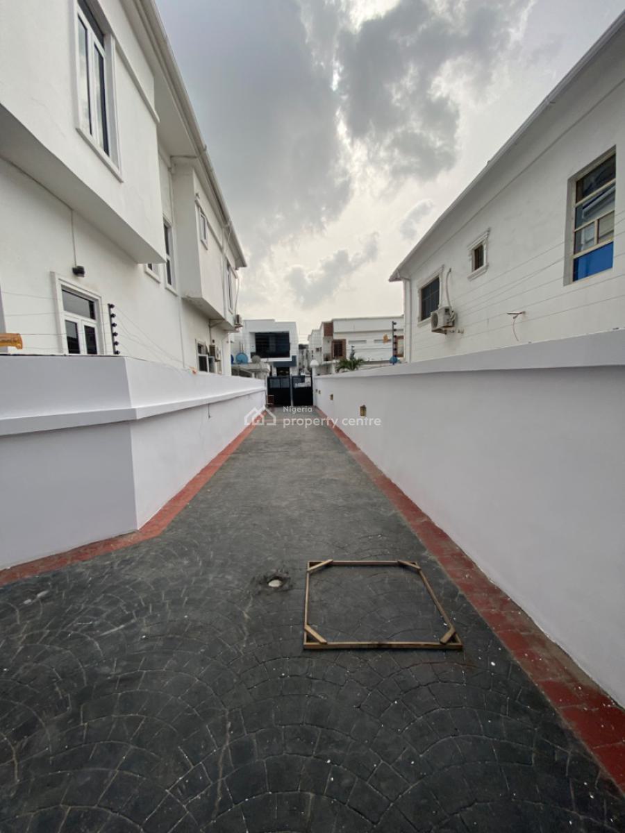 Newly Renovated 5 Bedrooms Fully Detached Duplex, Osapa London Lekki, Osapa, Lekki, Lagos, Detached Duplex for Rent