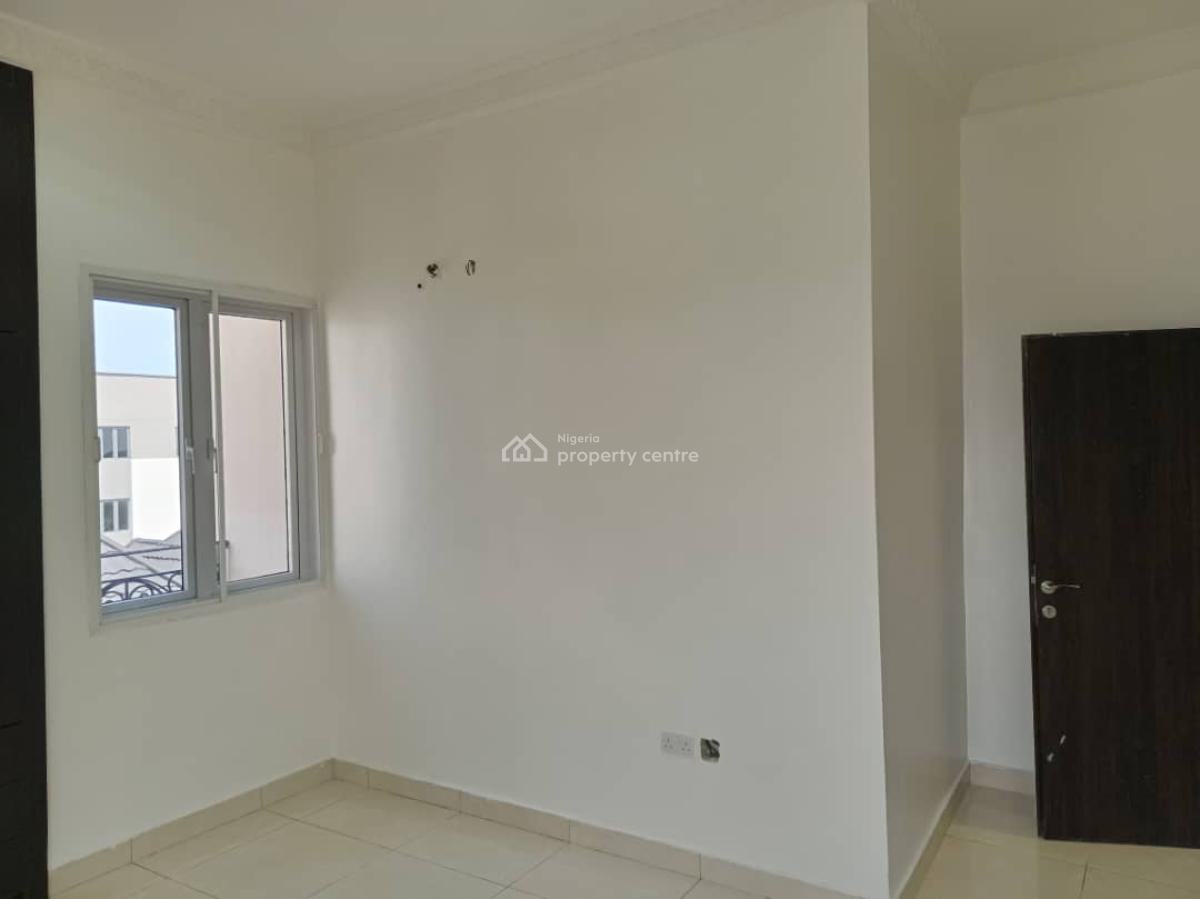 a Well Maintained 3 Bedrooms Flat, Chevron, Lekki, Lagos, Flat / Apartment for Rent
