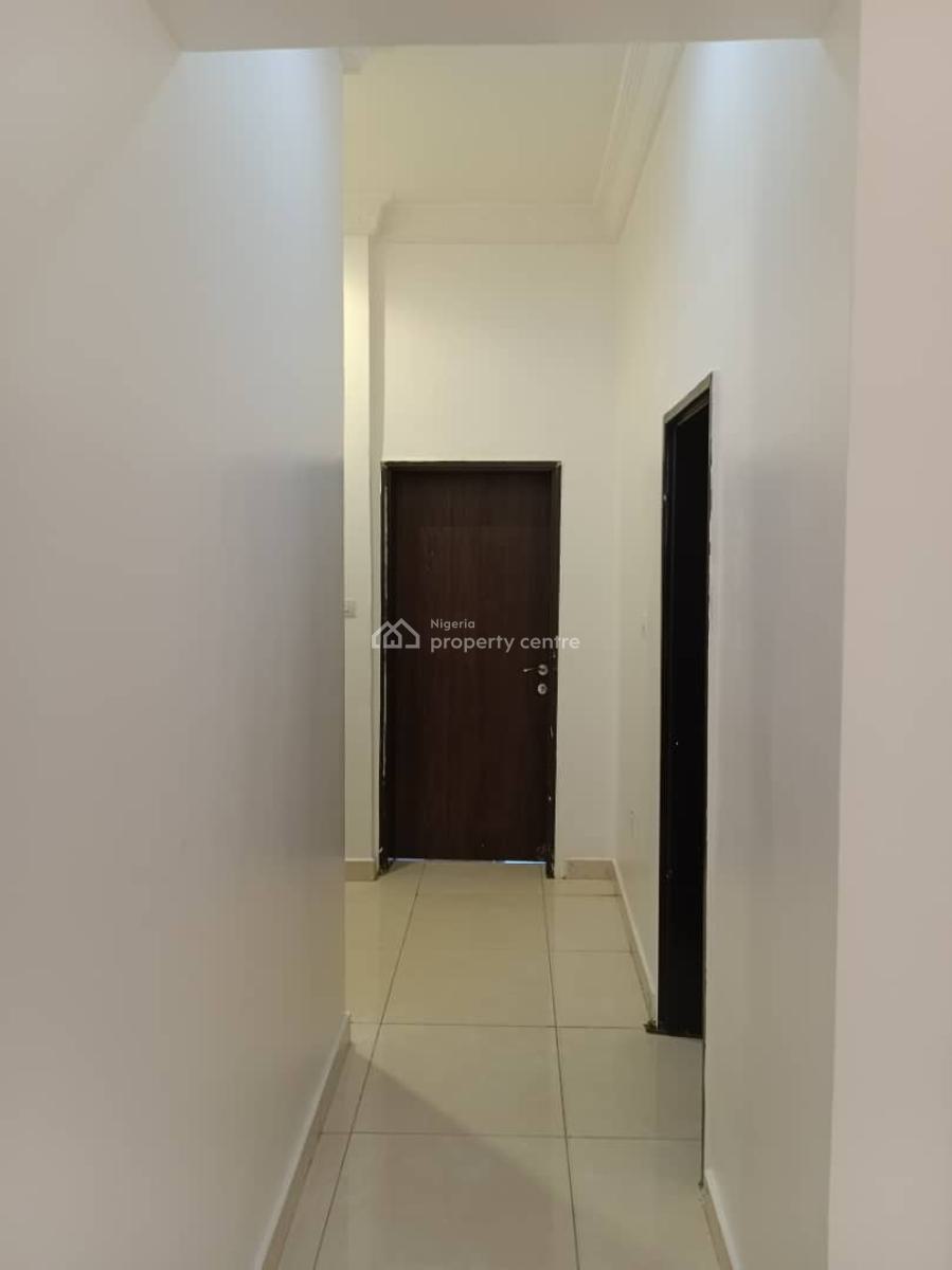 a Well Maintained 3 Bedrooms Flat, Chevron, Lekki, Lagos, Flat / Apartment for Rent