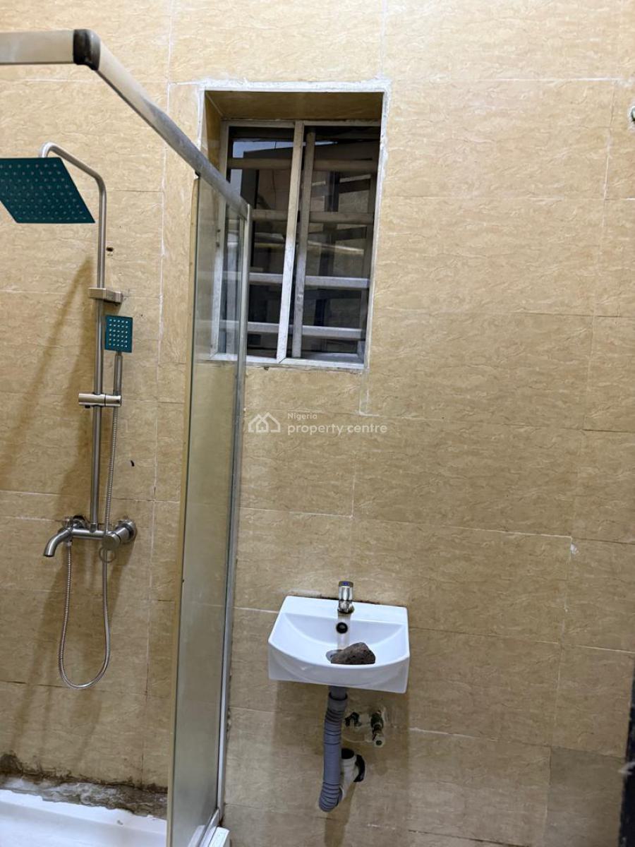 Luxury Three Bedrooms Semi-detached Duplex in a Serene Estate, Chevron, Lekki, Lekki, Lagos, Semi-detached Duplex for Rent