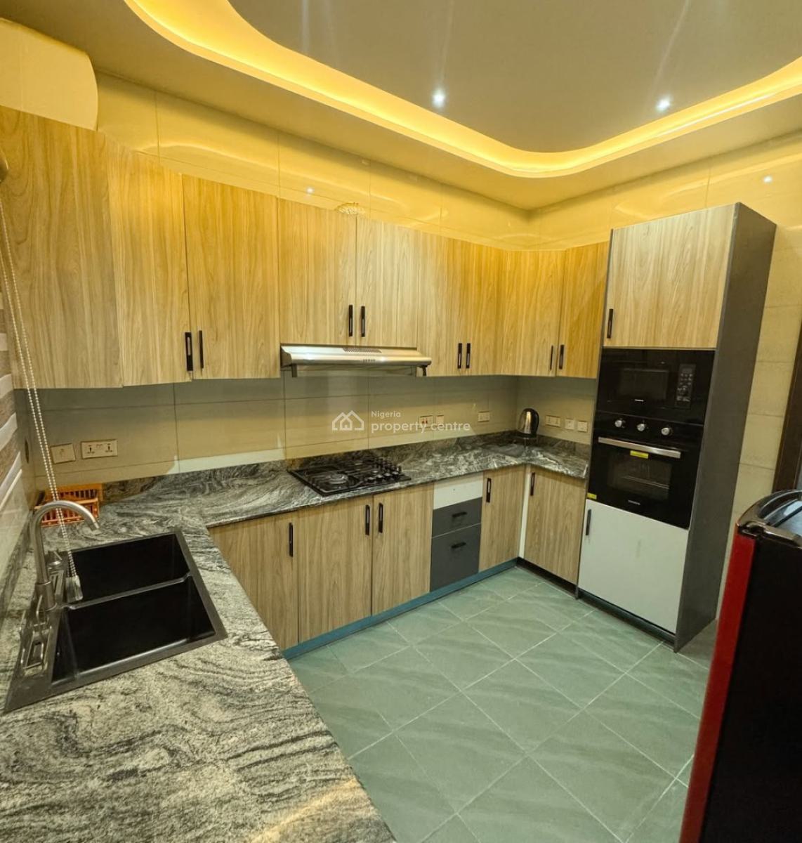 Nicely Furnished 2 Bedroom Apartment, Jahi, Abuja, Flat / Apartment Short Let