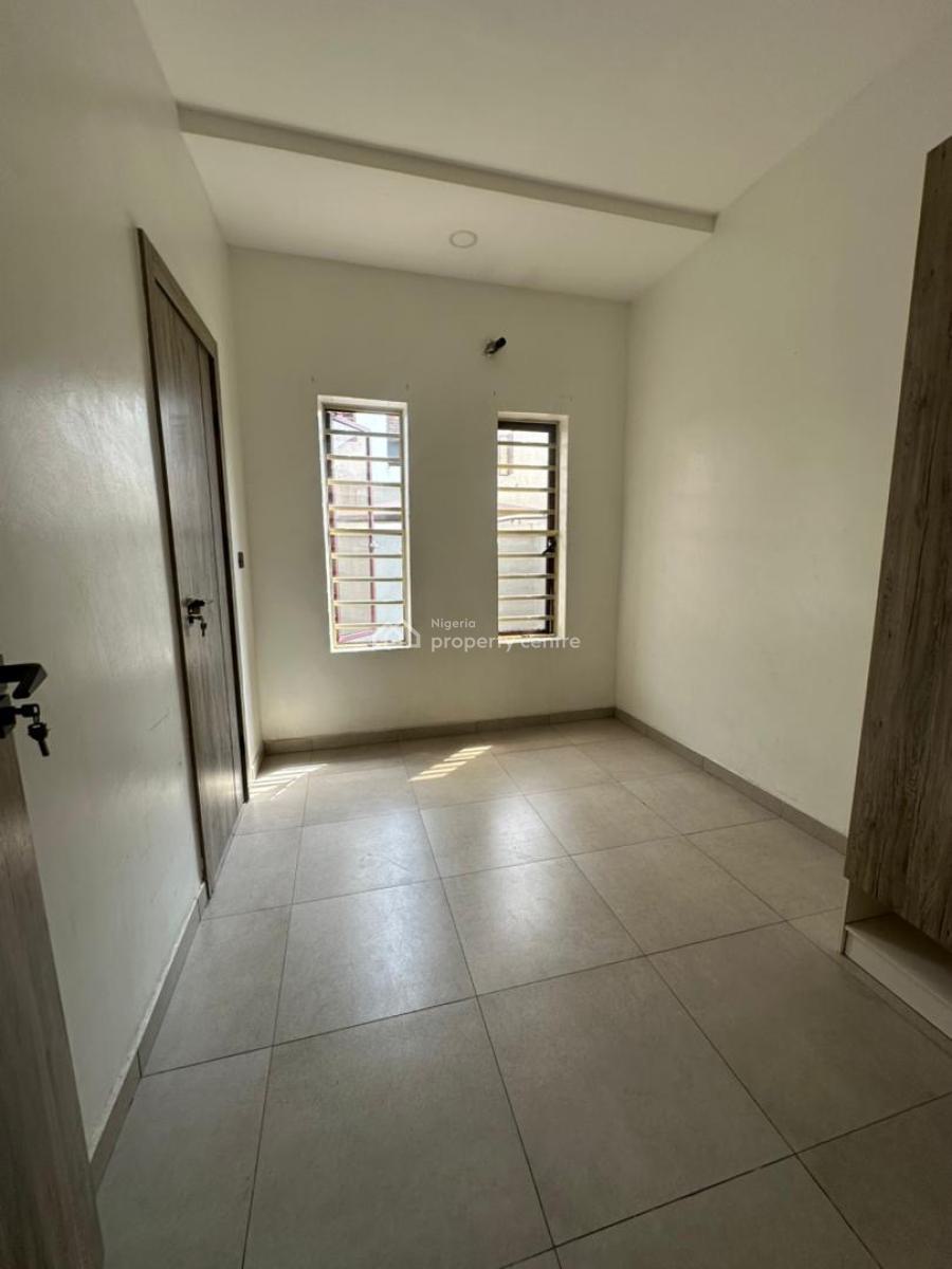 Spacious One Bedroom Apartment, Orchid Roundabout, Lekki, Lagos, Mini Flat (room and Parlour) for Rent