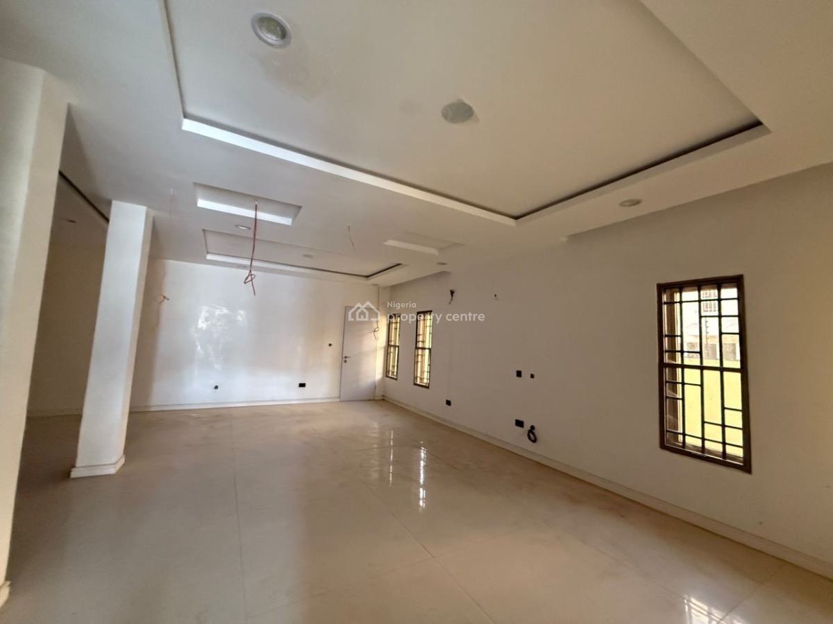 5 Bedroom Contemporary House with Bq, Guzape District, Abuja, House for Sale