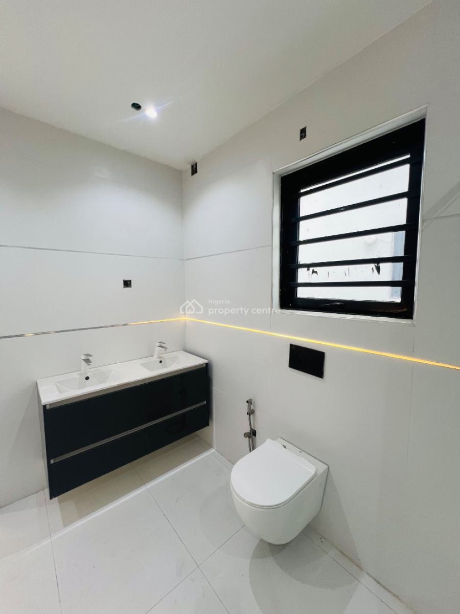 5 Bedroom & Bq, Ajah, Lagos, Detached Duplex for Sale