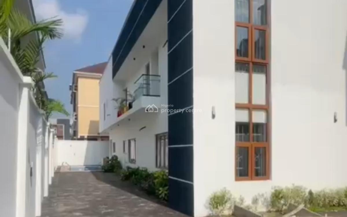 5 Bedrooms Fully Detached Duplex + Bq Swimming Pool & Ample Parking Space, Ikeja Gra, Ikeja, Lagos, Detached Duplex for Sale