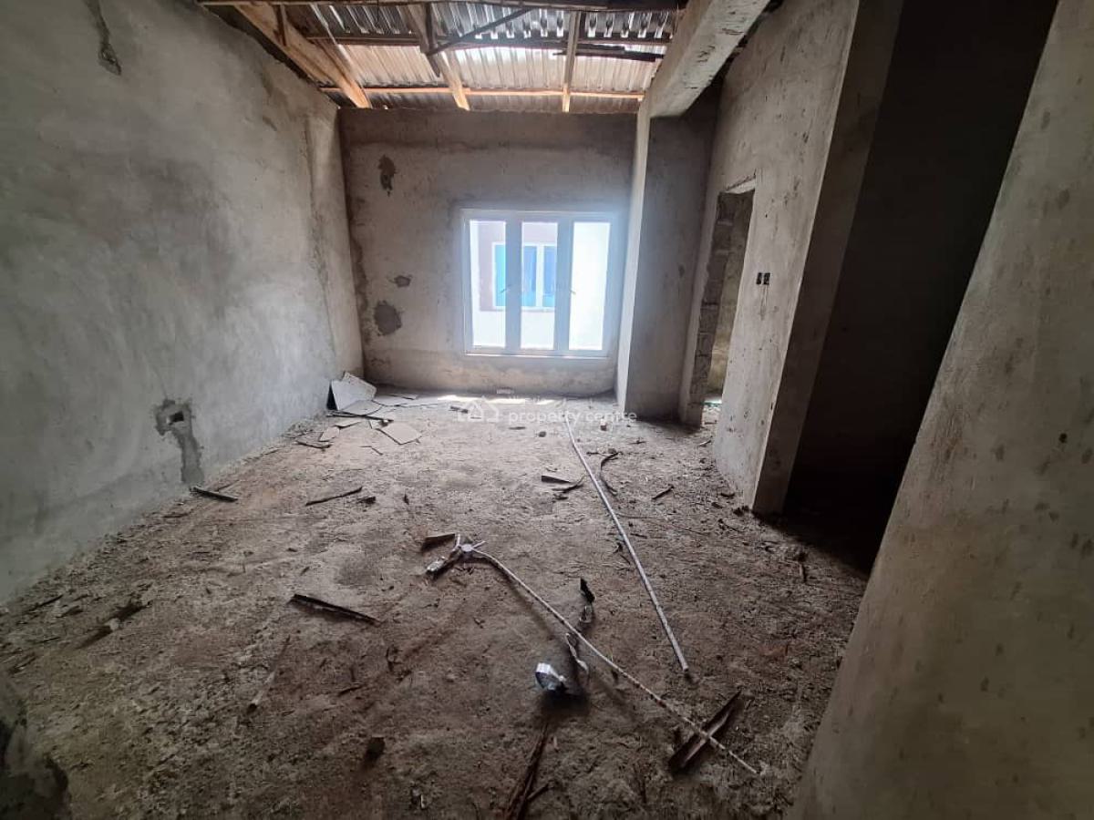 Distress Newly Built 3bedroom Carcass Terrace, Orchid, Lekki, Lagos, Terraced Duplex for Sale