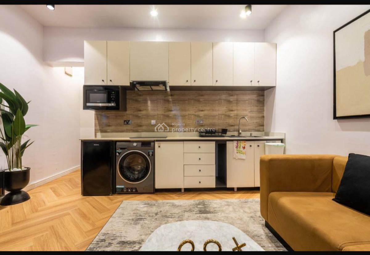Luxury One Bedroom with Excellent Features, Lekki Phase 1, Lekki, Lagos, Flat / Apartment Short Let