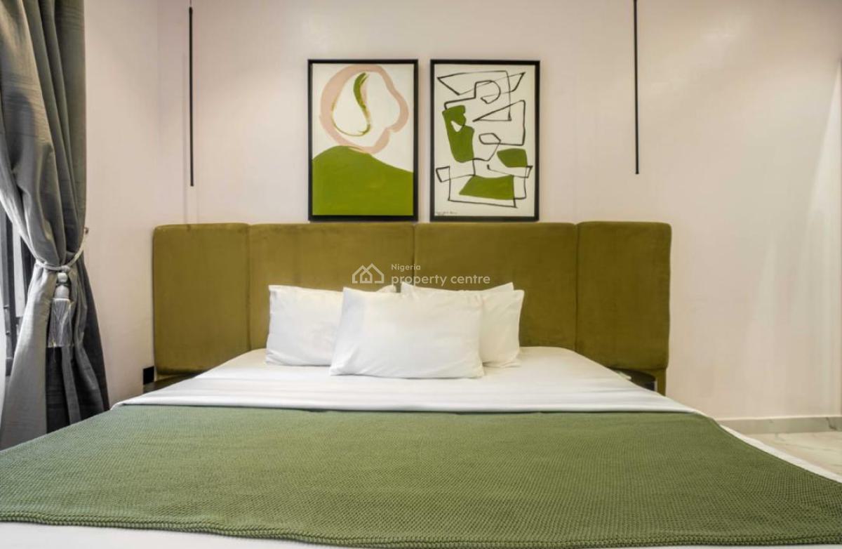 Luxury One Bedroom with Excellent Features, Lekki Phase 1, Lekki, Lagos, Flat / Apartment Short Let
