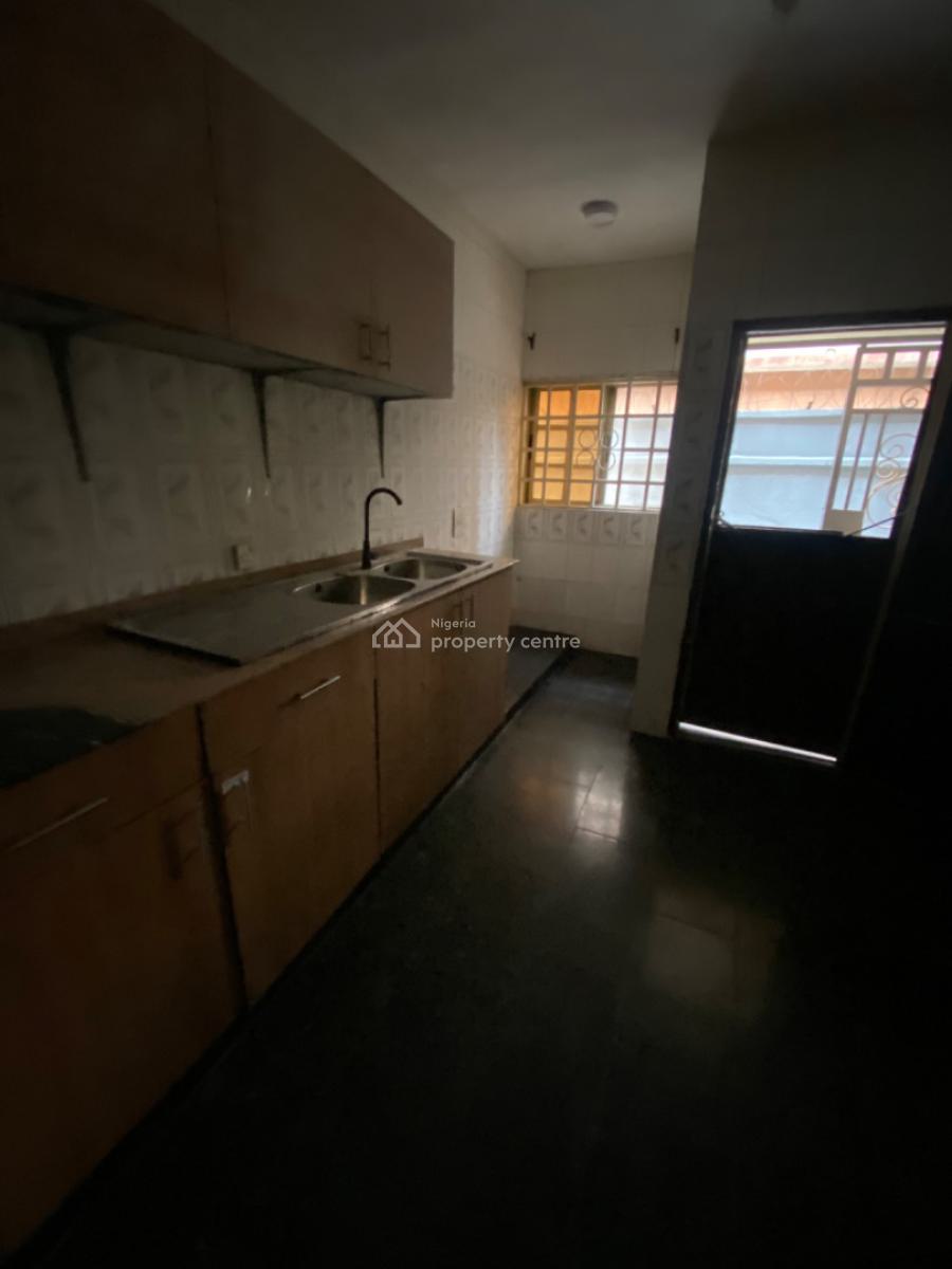 Self Serviced 3 Bedrooms Flat, Osapa London, Osapa, Lekki, Lagos, Flat / Apartment for Rent