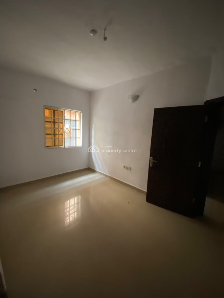 Self Serviced 3 Bedrooms Flat, Osapa London, Osapa, Lekki, Lagos, Flat / Apartment for Rent