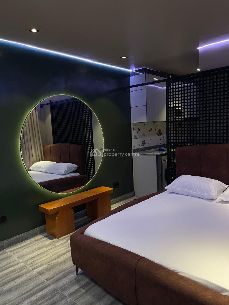 Luxury Studio with Excellent Features, Yaba, Lagos, Mini Flat (room and Parlour) Short Let
