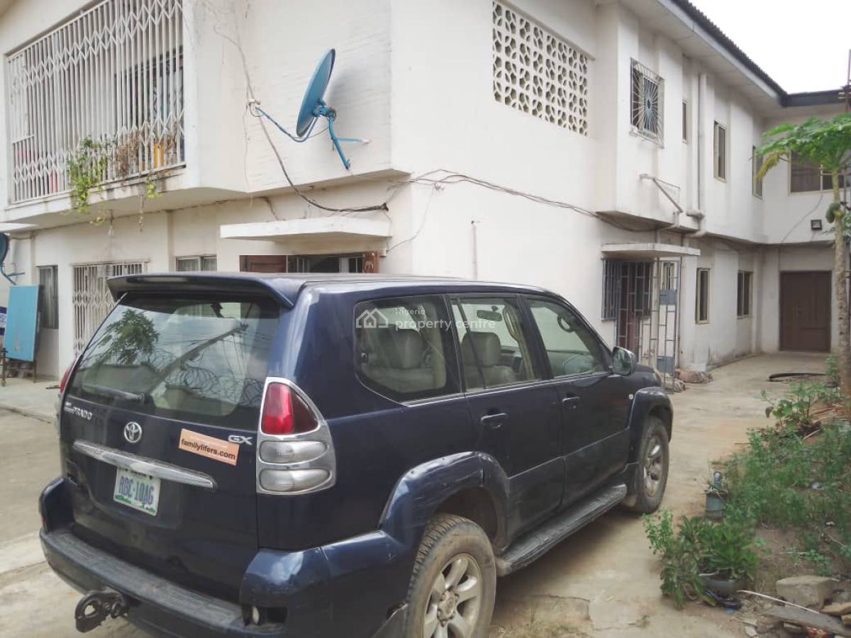 Maintained 5bedroom Duplex with 2nos of 3bedroom, Egbeda, Alimosho, Lagos, Detached Duplex for Sale