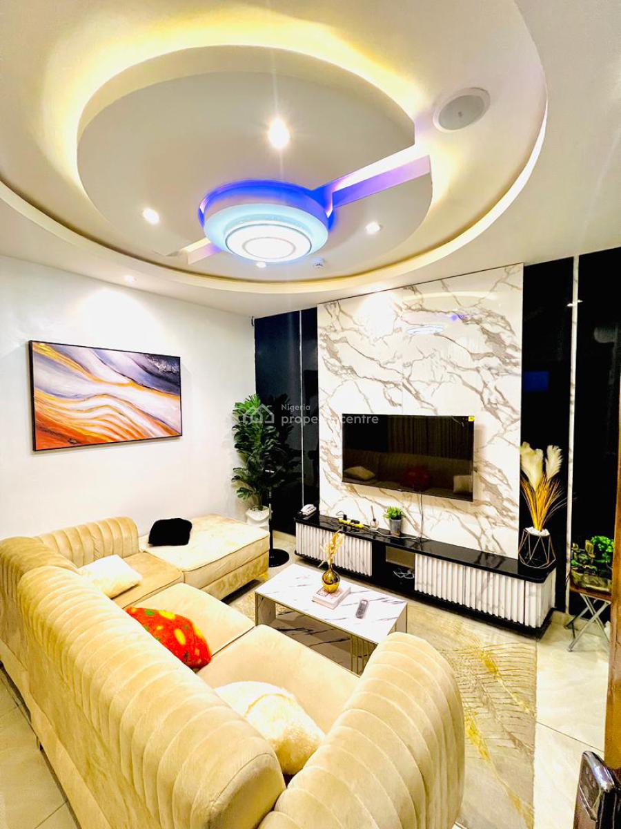 Fully Furnished and Well Maintained 4 Bedroom Terrace, Ilasan, Lekki, Lagos, Terraced Duplex for Sale