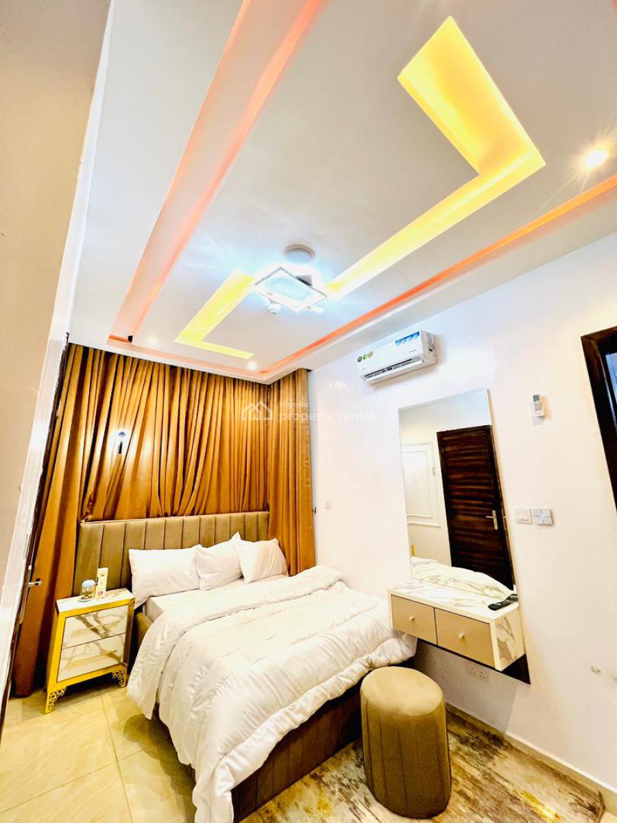 Fully Furnished and Well Maintained 4 Bedroom Terrace, Ilasan, Lekki, Lagos, Terraced Duplex for Sale