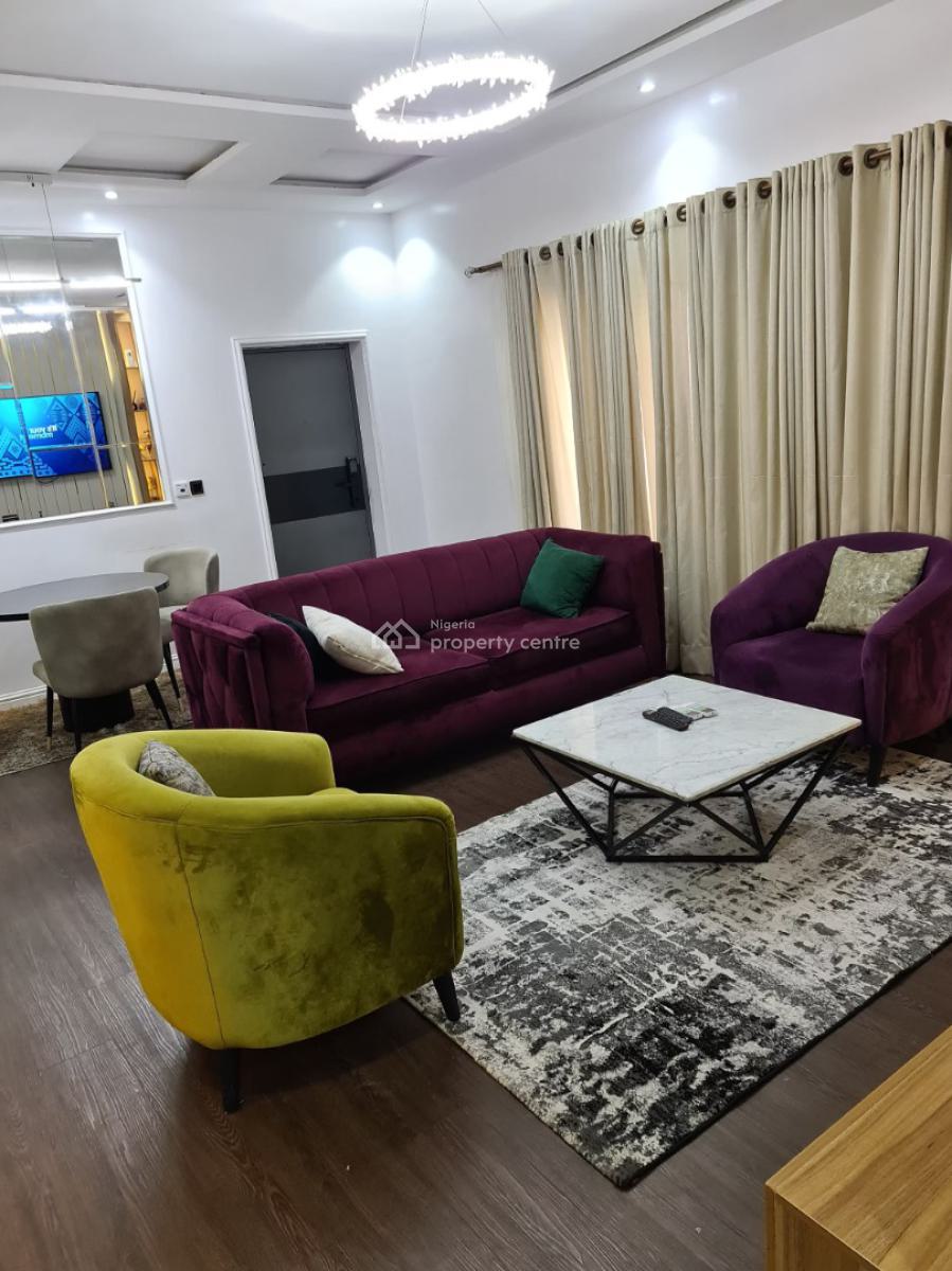 Nicely Furnished 3 Bedroom Apartment, Lekki Phase 1, Lekki, Lagos, Flat / Apartment Short Let