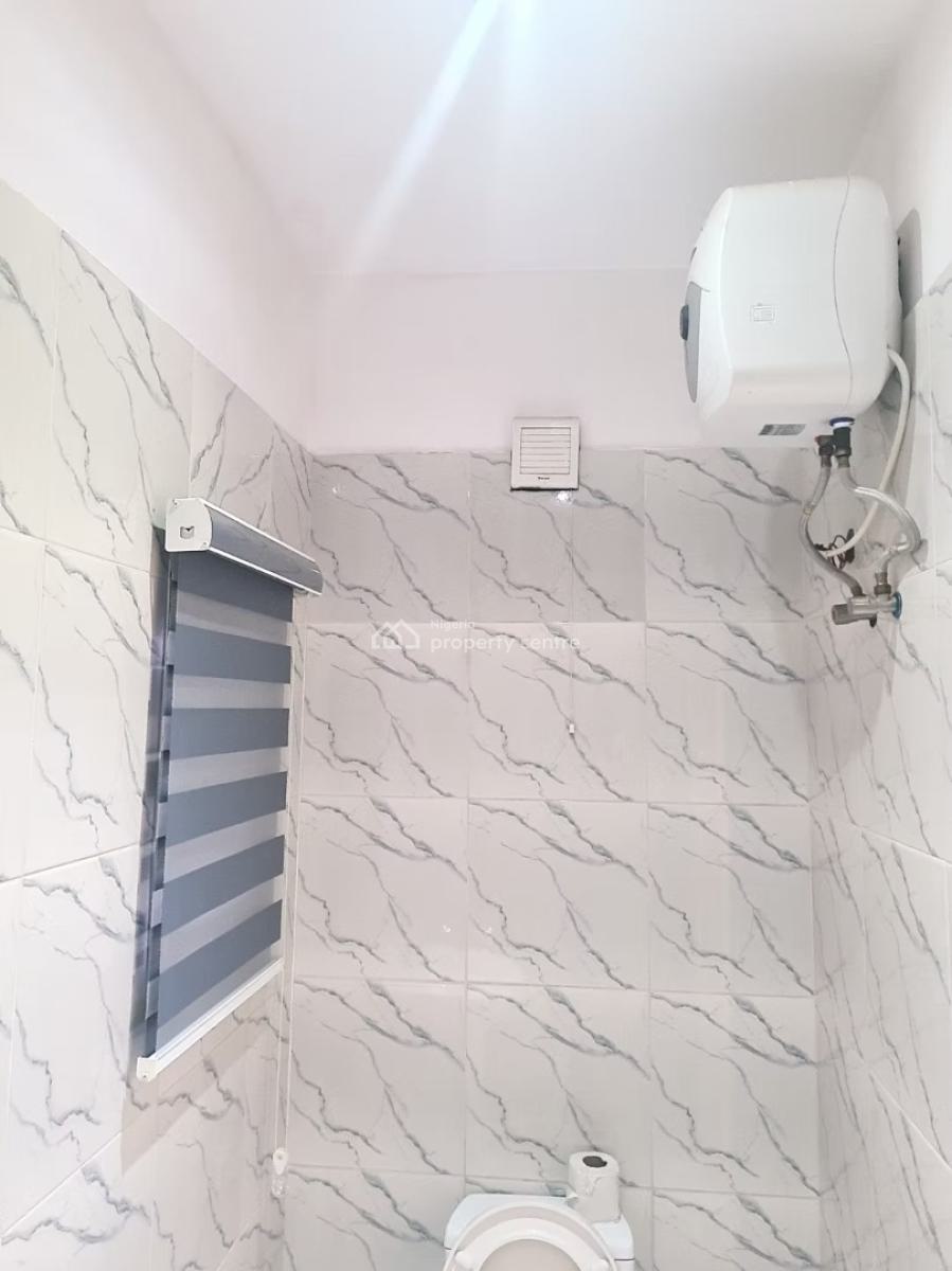 Nicely Furnished 3 Bedroom Apartment, Lekki Phase 1, Lekki, Lagos, Flat / Apartment Short Let