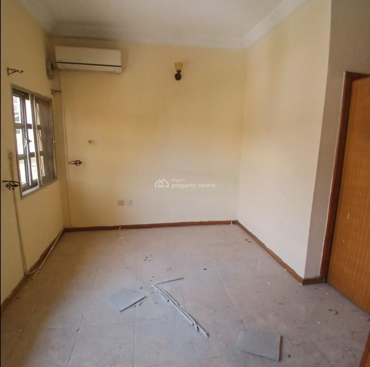 Self Serviced 5 Bedroom Semi Detached Duplex with a Room Bq, Lekki Phase 1, Lekki, Lagos, Semi-detached Duplex for Rent