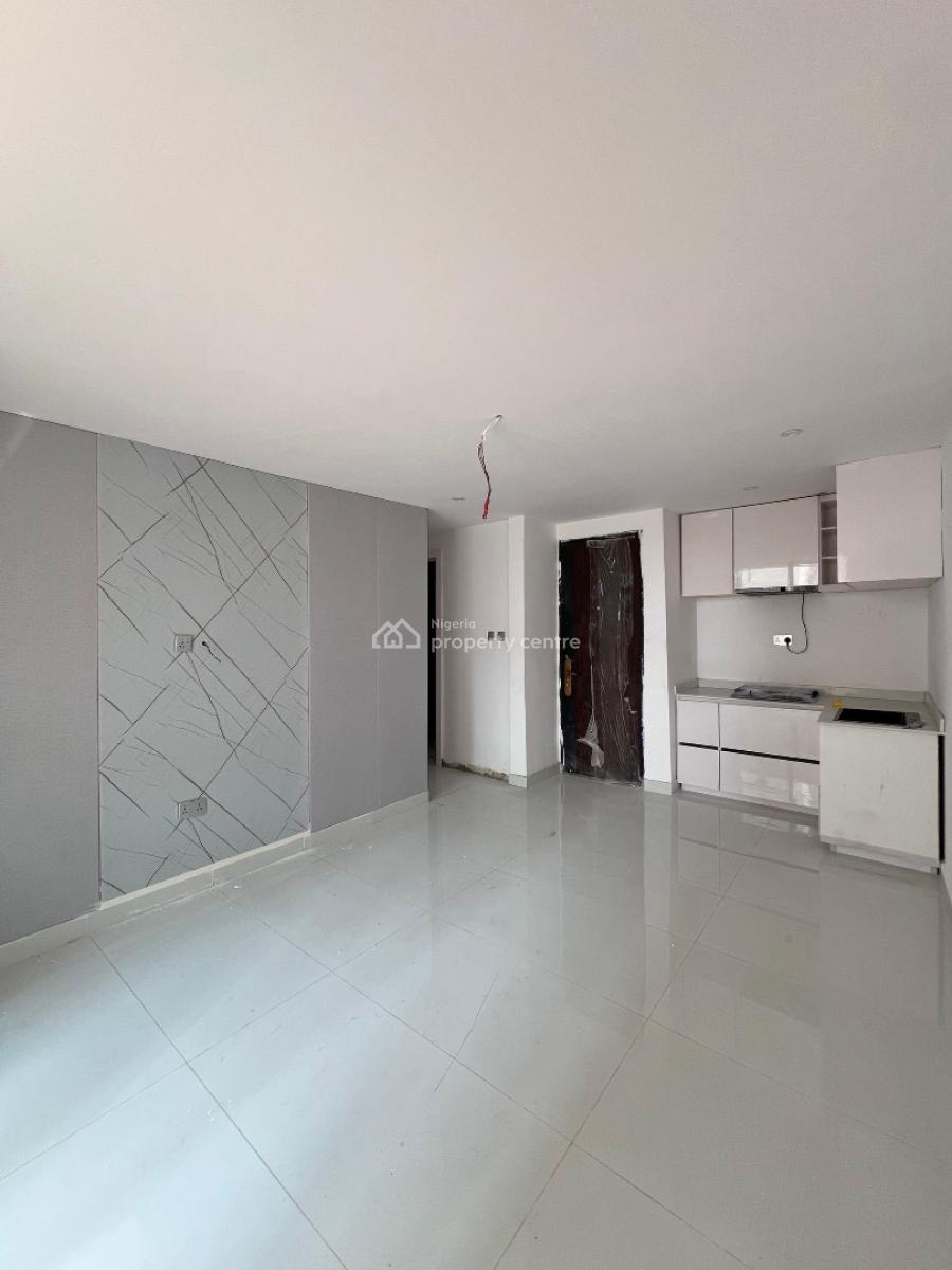 Stylish 2-bedroom Apartment, Ologolo, Lekki, Lagos, Flat / Apartment for Sale