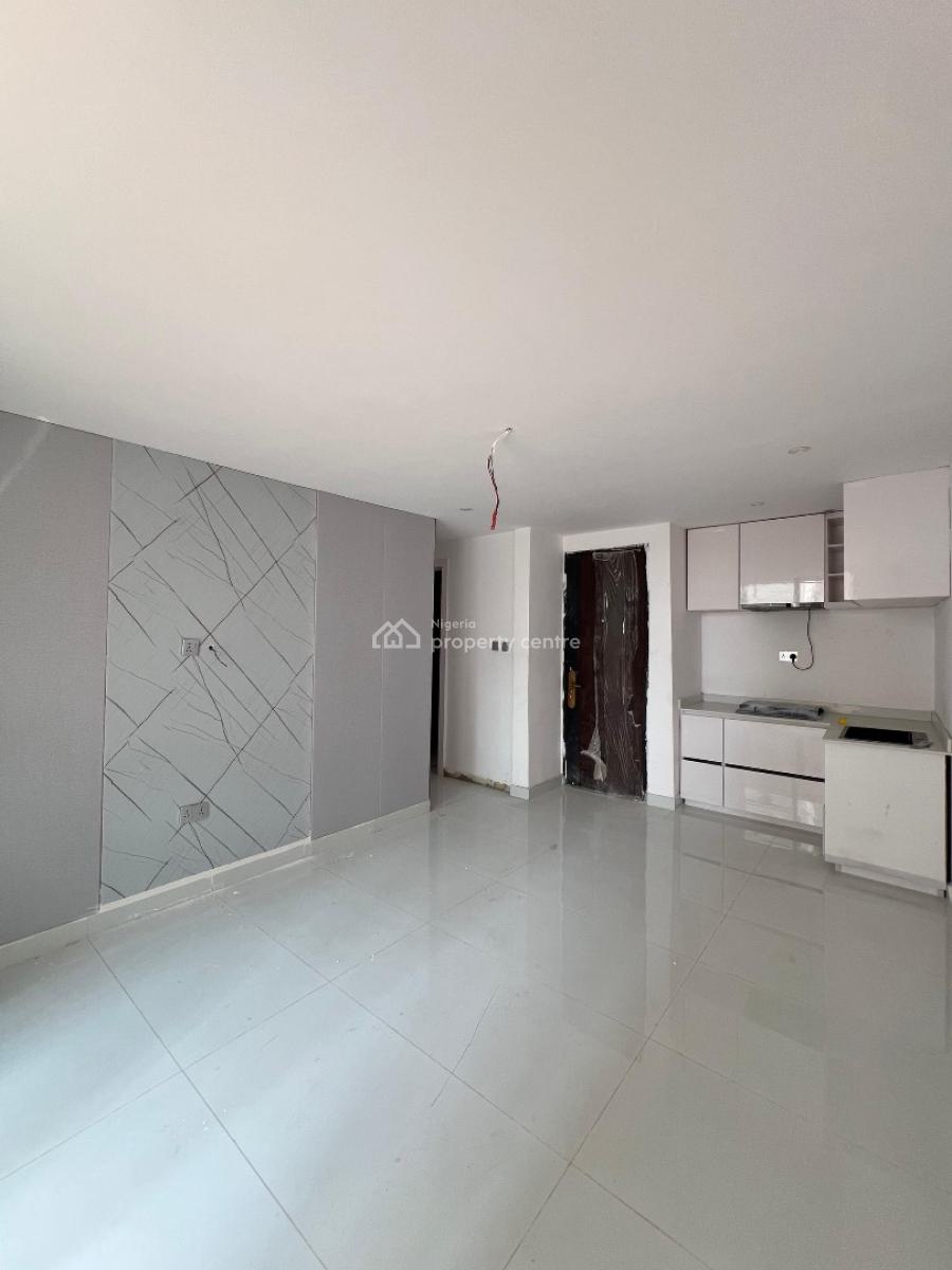 Stylish 2-bedroom Apartment, Ologolo, Lekki, Lagos, Flat / Apartment for Sale