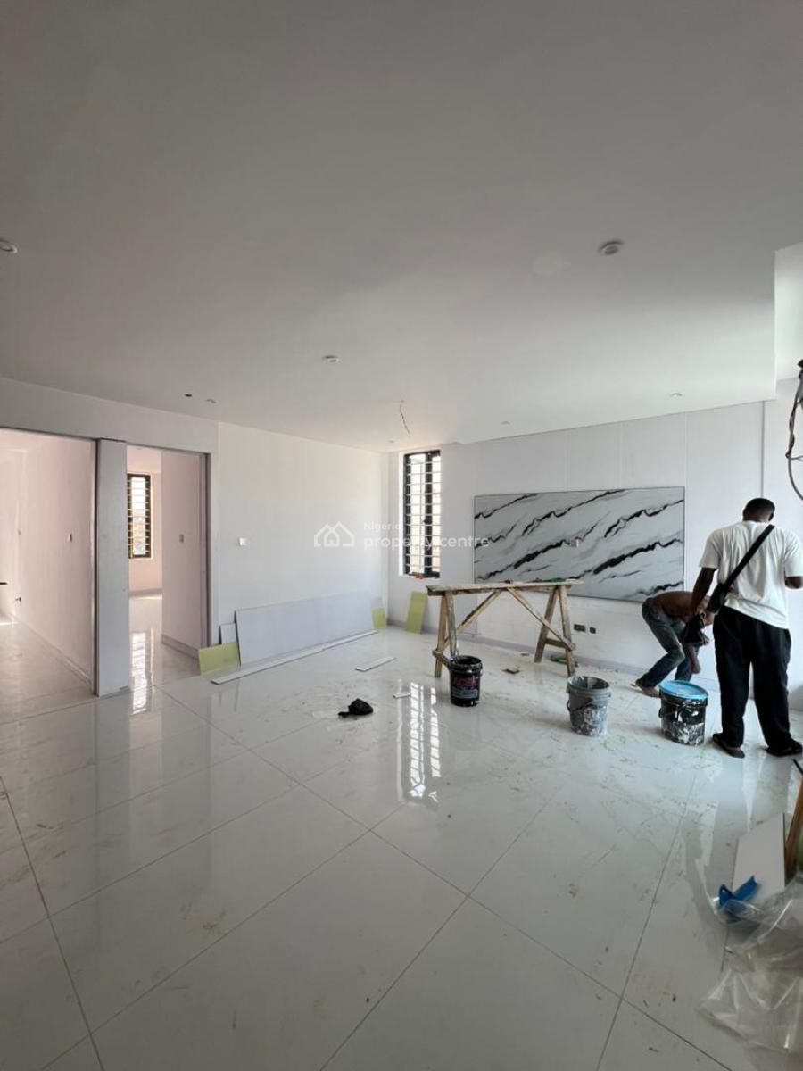 Stylish 2-bedroom Apartment, Ologolo, Lekki, Lagos, Flat / Apartment for Sale