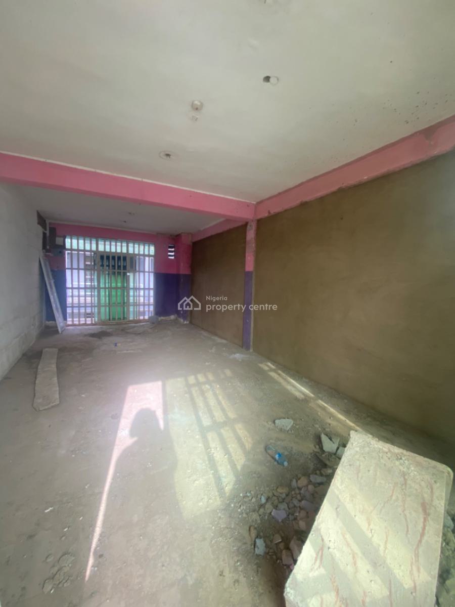 Massive Shop/ Office Space Facing The Major Road, Jabi, Abuja, Shop for Rent