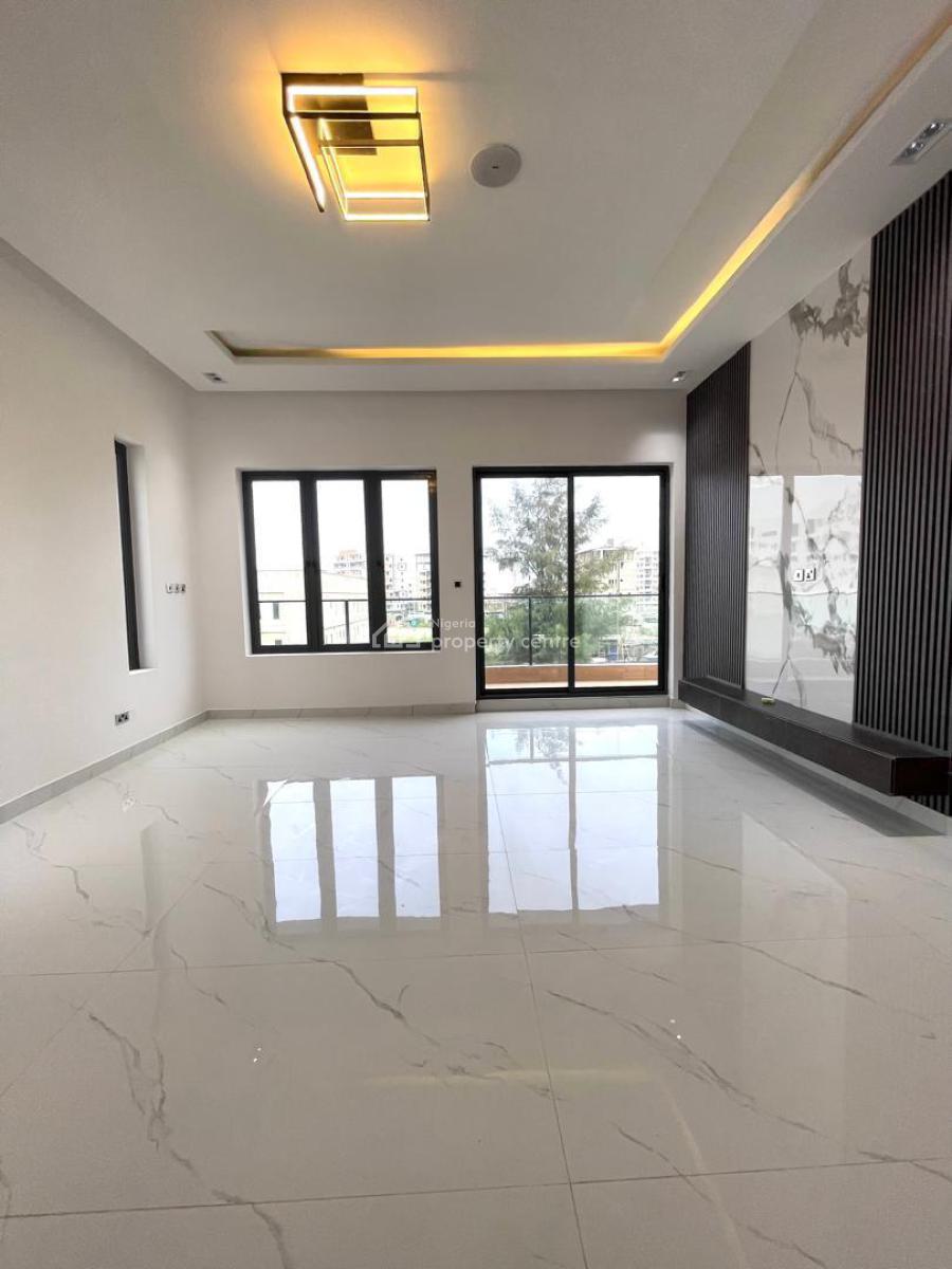 Beautifully Crafted 5 Bedroom Fully Detached with Bq, Lekki Phase 1, Lekki, Lagos, Detached Duplex for Sale