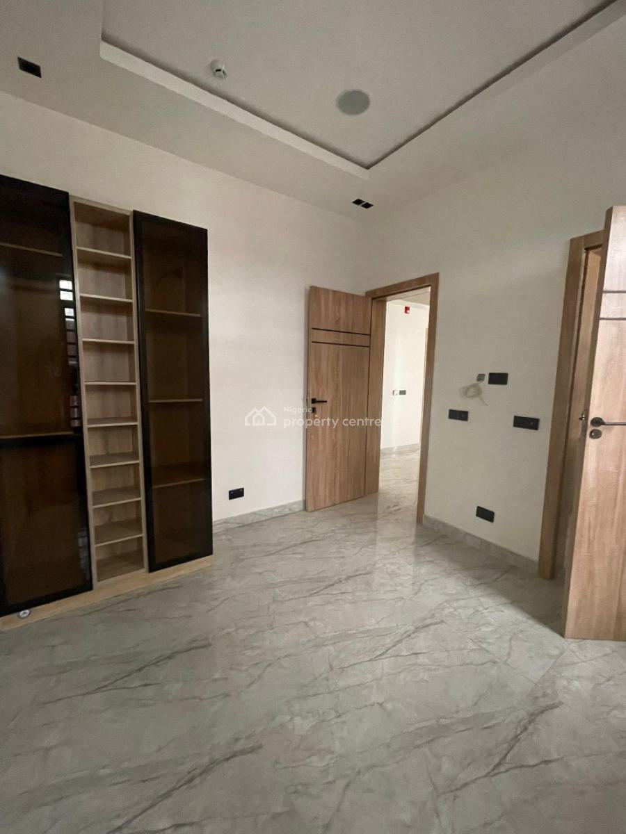 Exclusive 4 Bedroom Terraced Duplex, Lekki Phase 1, Lekki, Lagos, Terraced Duplex for Sale