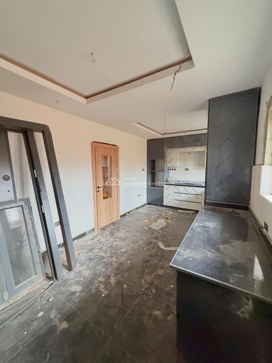 Executive Excellent 4bedroom Terrace Duplex, Gra, Ogudu, Lagos, Terraced Duplex for Sale