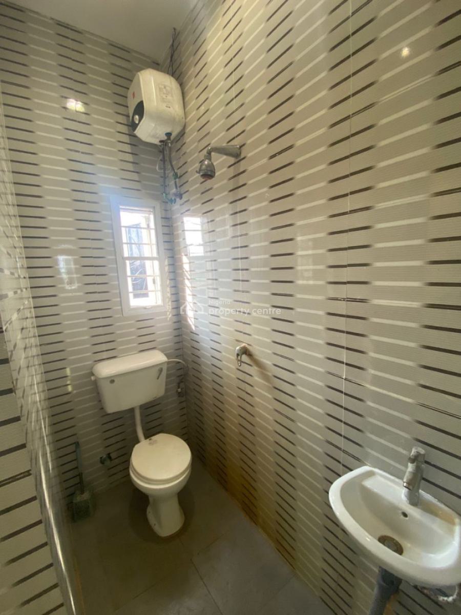 Neatly Used 2bedroom Flat, Divine Garden Estate, Opposite Sangotedo Market, Ajah, Lagos, Flat / Apartment for Rent