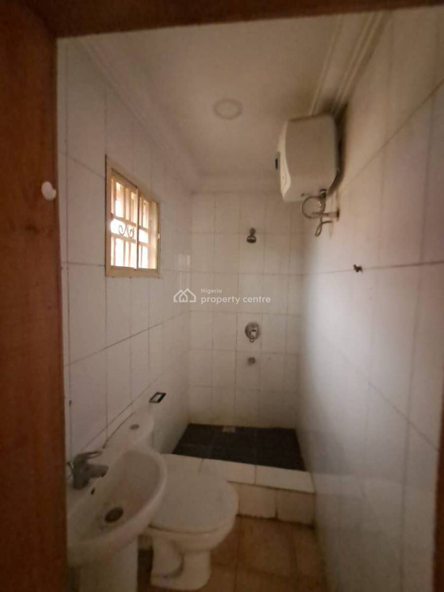 Standard 3 Bedroom Flat+masters Bedroom, Gra Phase 2, Magodo, Lagos, Flat / Apartment for Rent