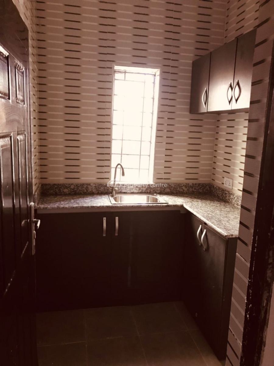 Luxury 1 Bedroom Apartment with Excellent Service, Sangotedo, Ajah, Lagos, Flat / Apartment for Rent