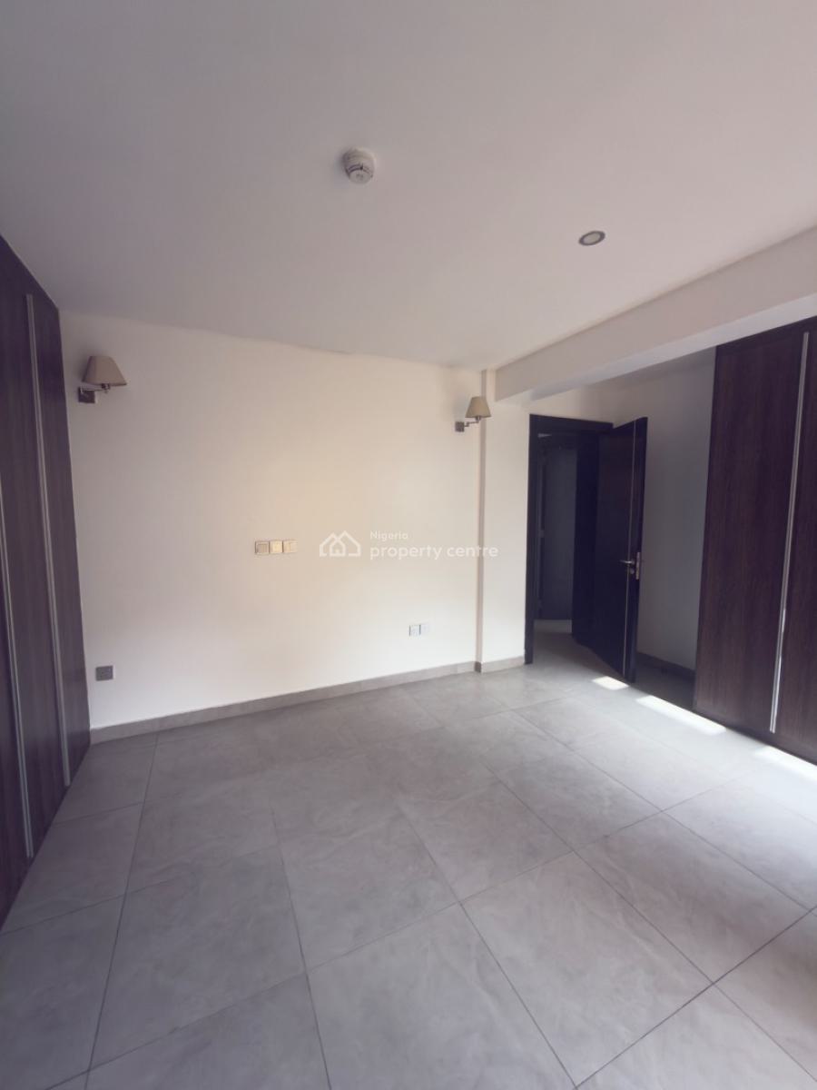 Luxury 4 Bedroom Apartment with Swimming Pool and Bq, Maitama District, Abuja, Flat / Apartment for Rent