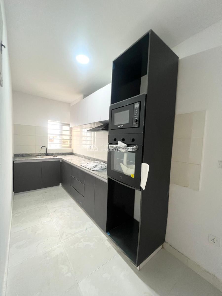 Luxurious Newly Built 2 Bedroom Apartment, Lekki Phase 1, Lekki, Lagos, Flat / Apartment for Rent