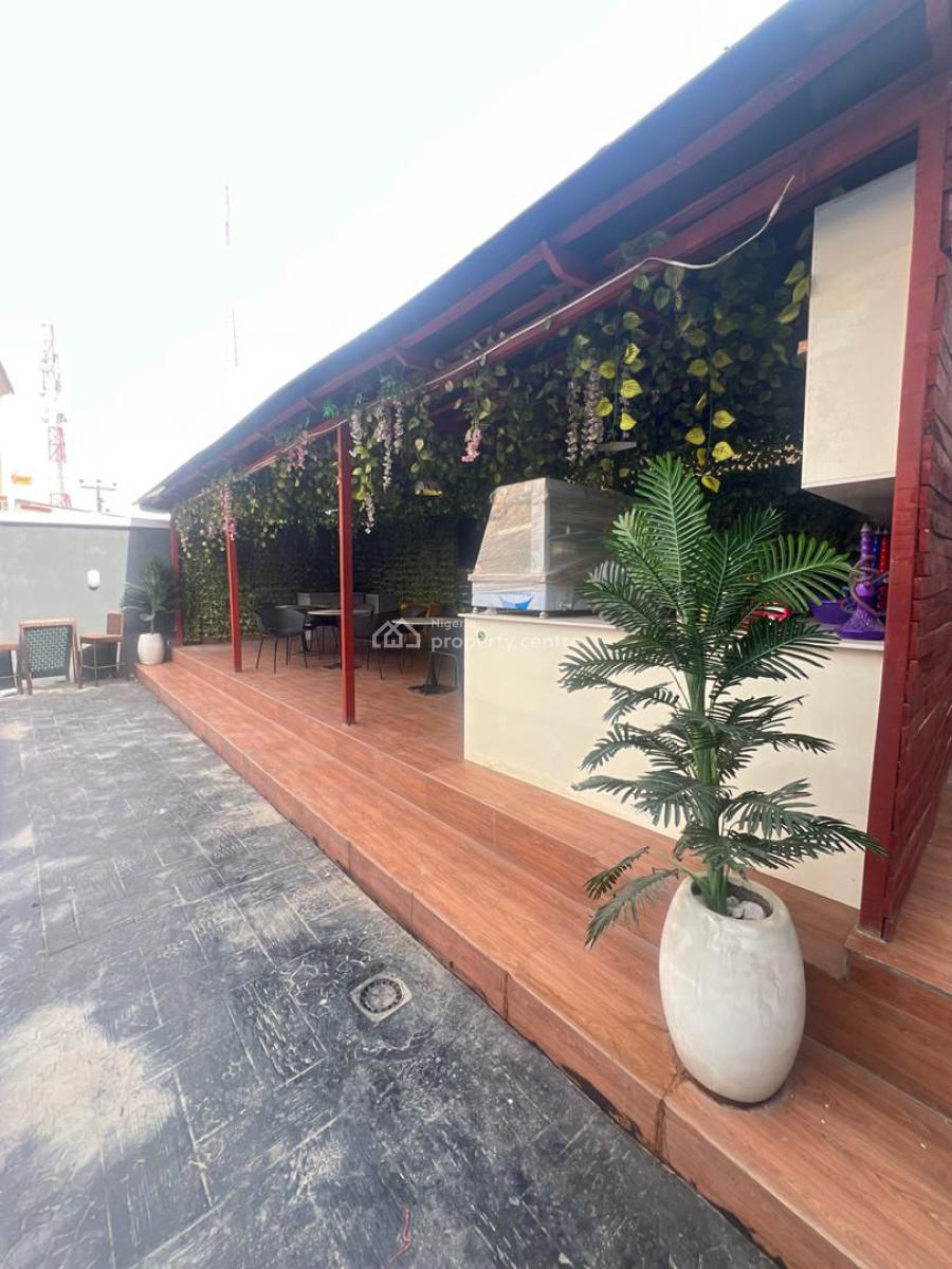 Exquisitely Built 2 Bedroom Apartment with Pool, Elevator & Outside Ba, Ikate, Lekki, Lagos, Flat / Apartment for Rent