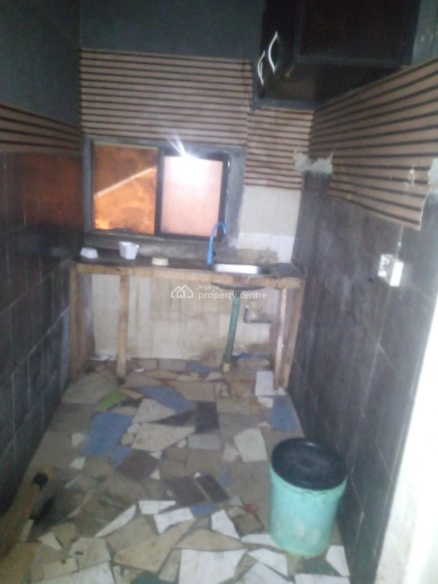 2 Bedrooms Flats, Aguda, Surulere, Lagos, Flat / Apartment for Rent