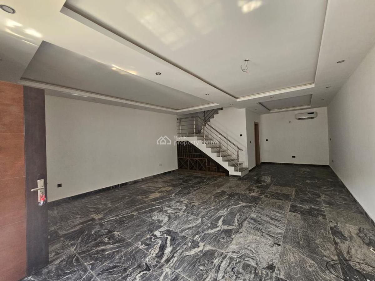 Well Maintained & Fully Serviced 4 Bedroom Terrace Duplex with Bq, Old Ikoyi, Ikoyi, Lagos, Terraced Duplex for Rent