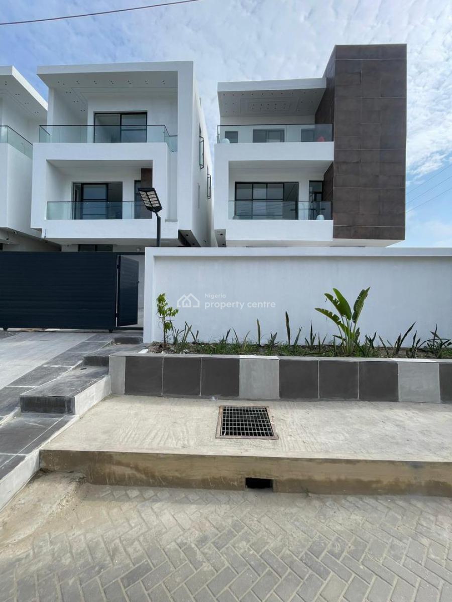 Contemporary 5 Bedroom Fully Detached Duplex with Bq, Swimming Pool, Gym/study Room, Walk in Closet, Double Volume Living, Space Media Wall, Lekki Phase 1, Lekki, Lagos, Detached Duplex for Sale