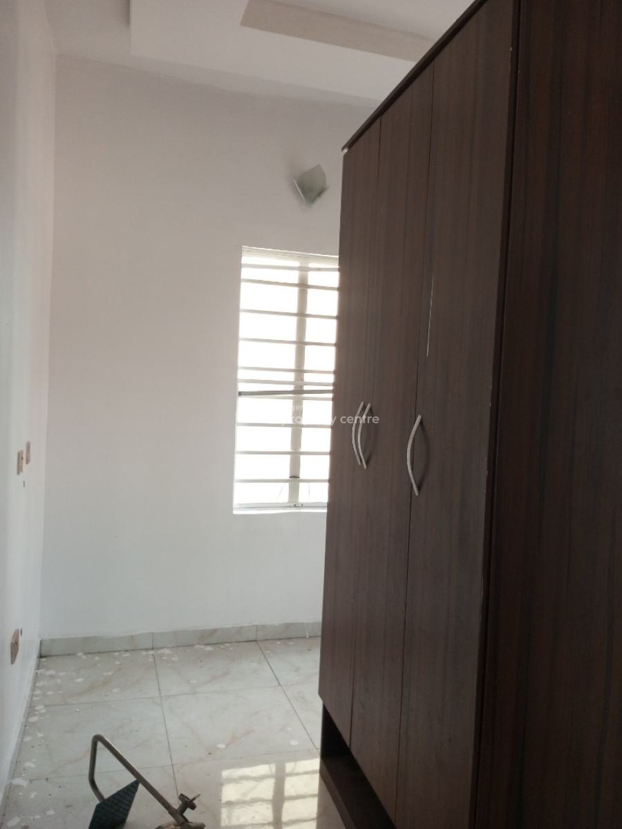 Very Clean 2 Bedroom Flat Upstairs in a Good and Secured Estate, Badore, Ajah, Lagos, Flat / Apartment for Rent